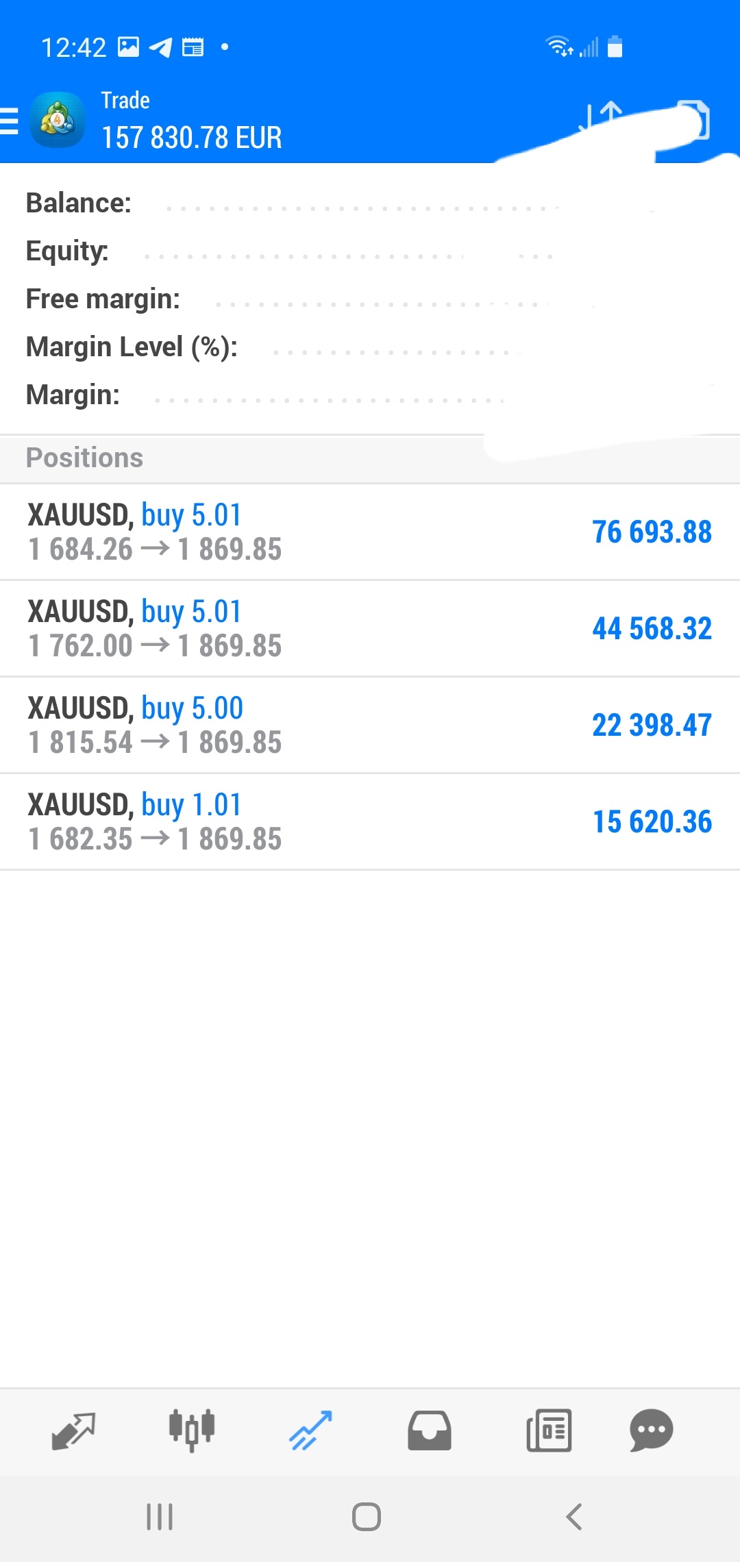 Screenshot_20210603-124238_MetaTrader 4.jpg