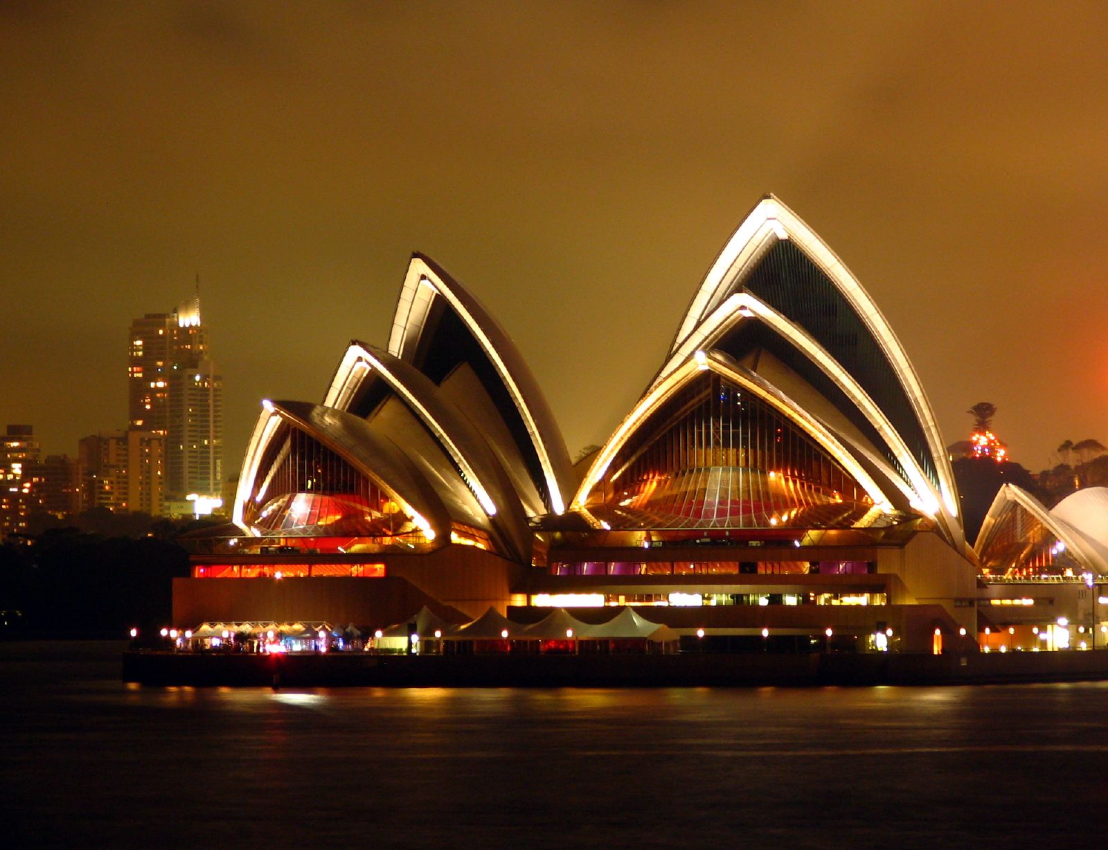 Chudesa. Чудо света Сиднейский оперный театр. Сидней Гранд опера. Чудеса света Сидней. Театр в г. Сиднее (Австралия).